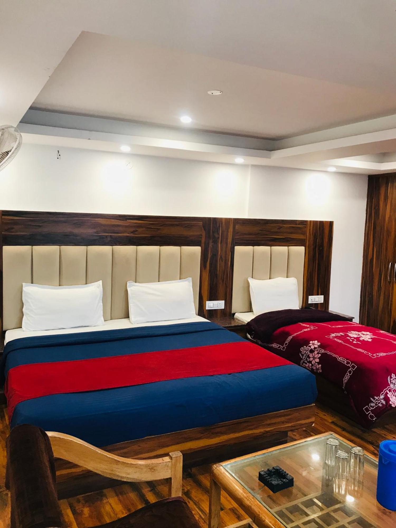 Castle View Hotel Mussoorie Exterior photo