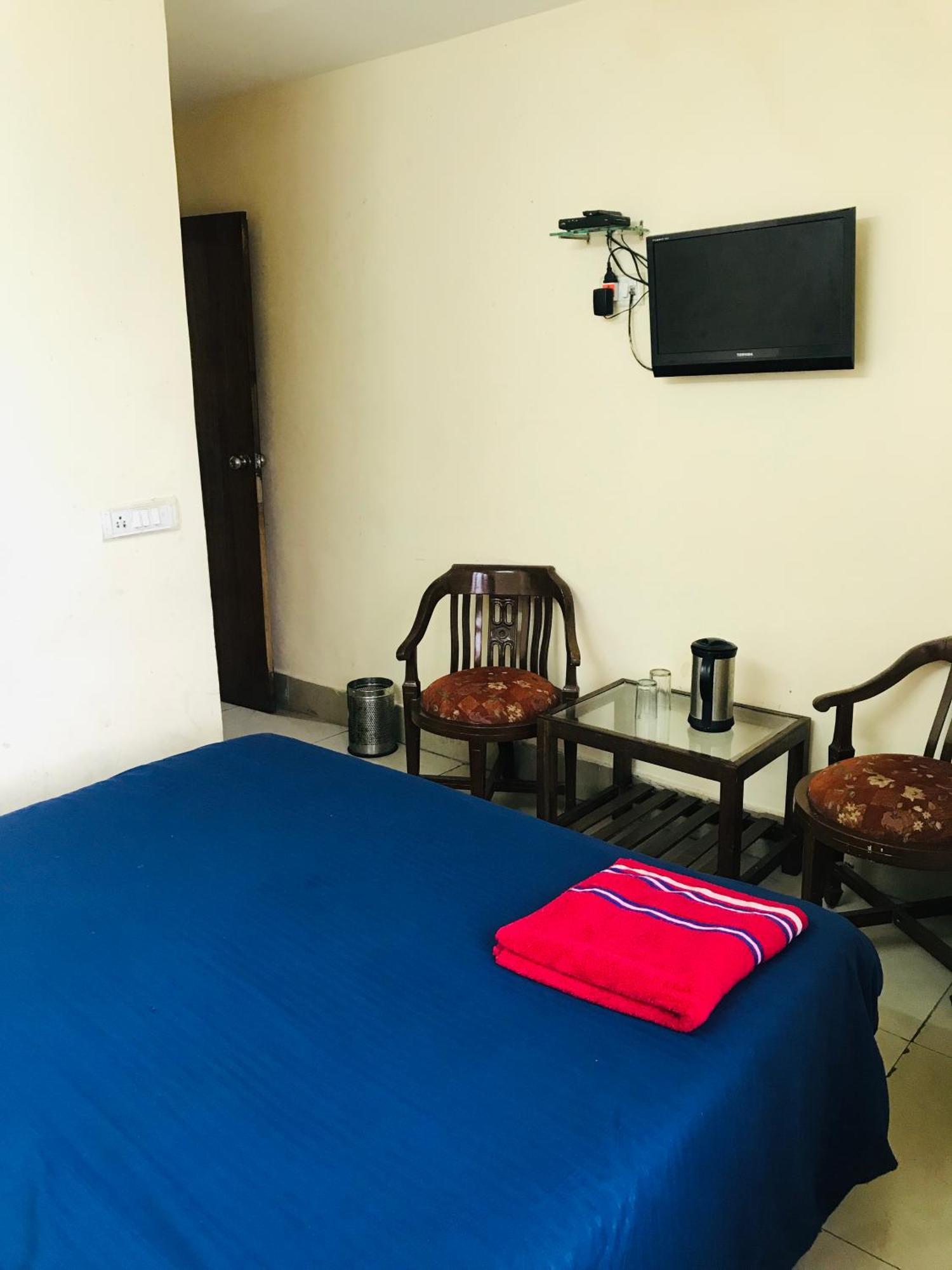 Castle View Hotel Mussoorie Room photo
