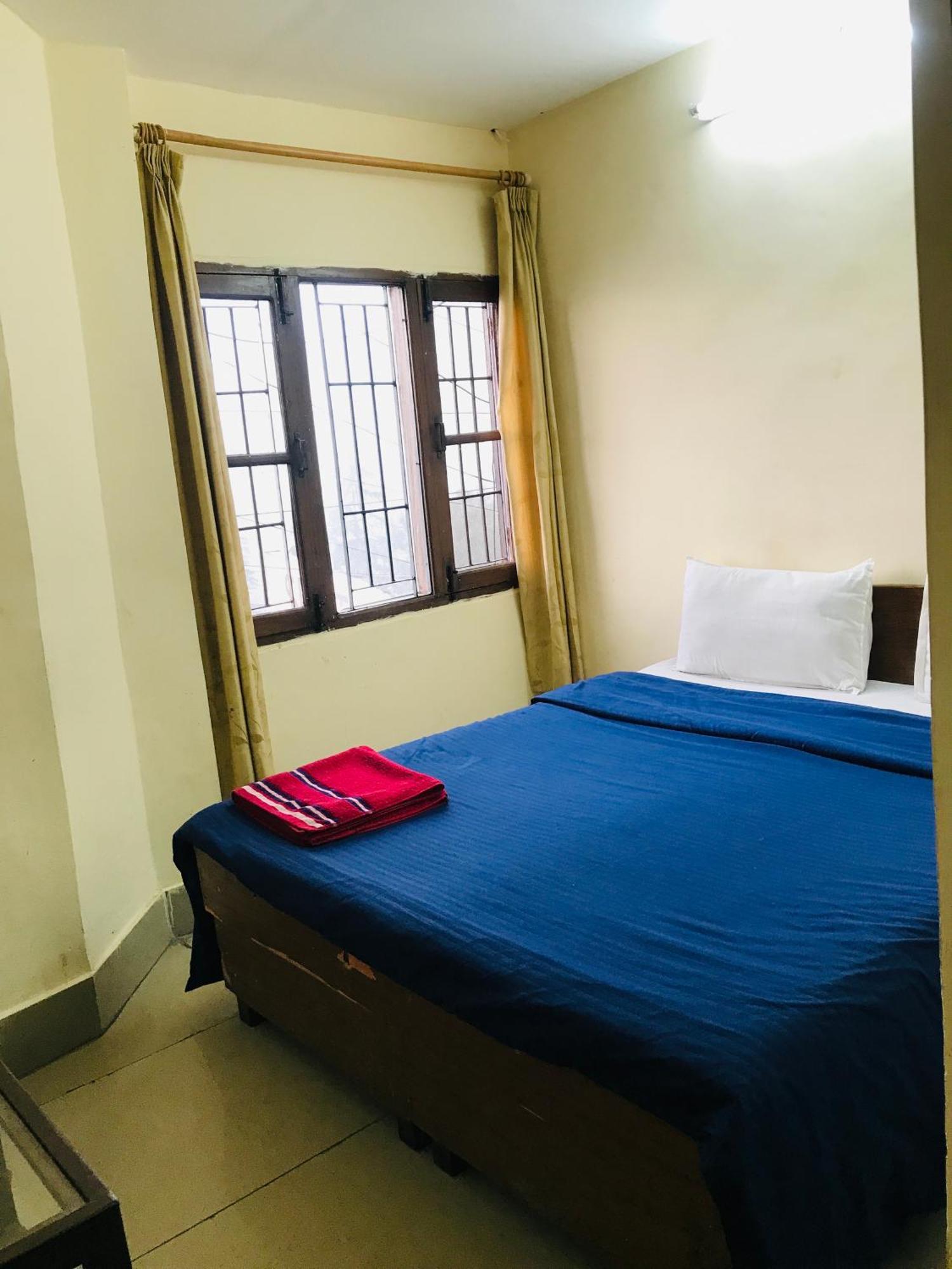 Castle View Hotel Mussoorie Room photo